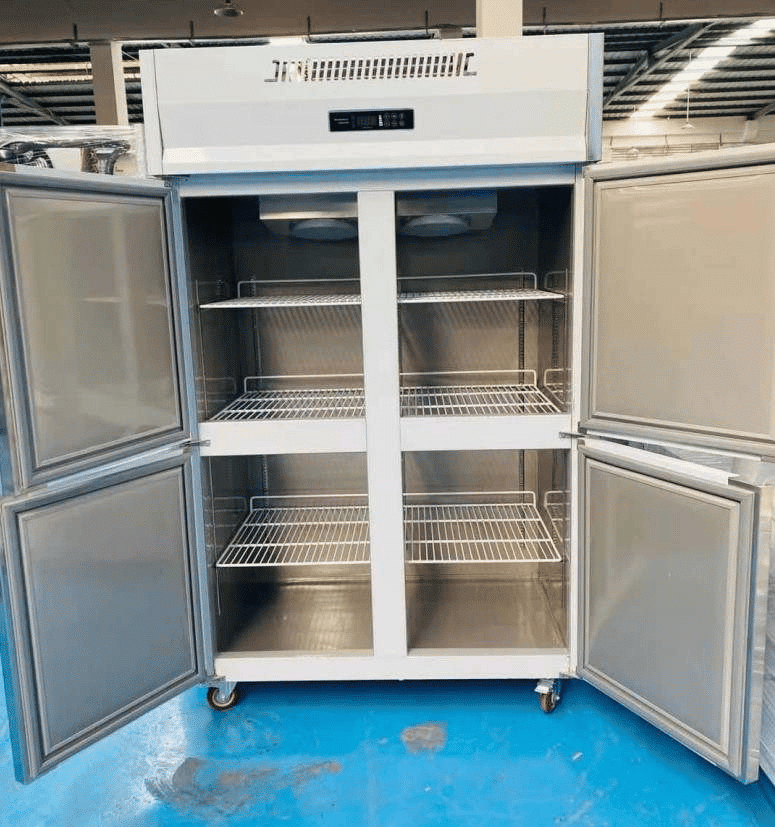 4 door commercial refrigerator
