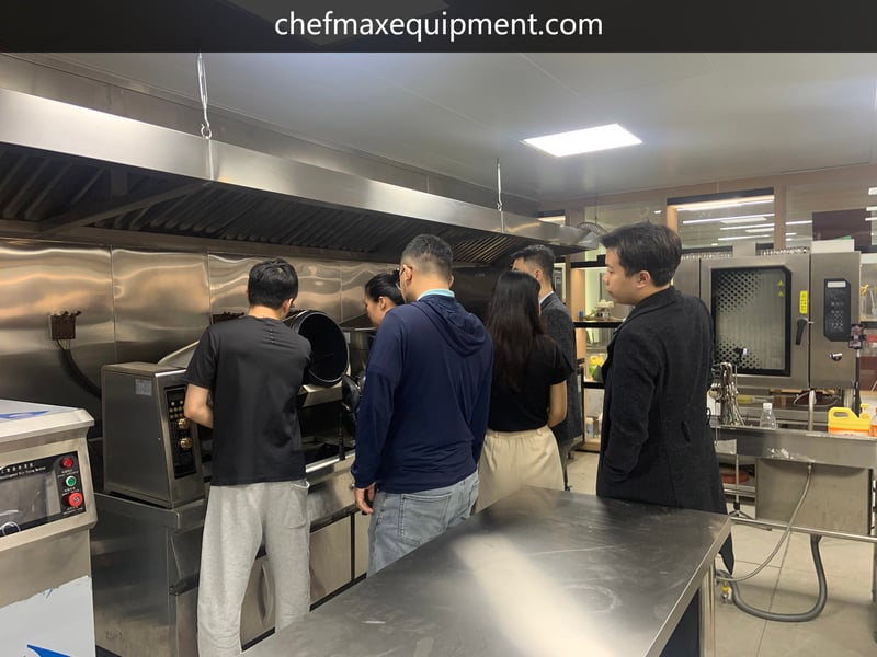 Customers visit Chefmax showroom