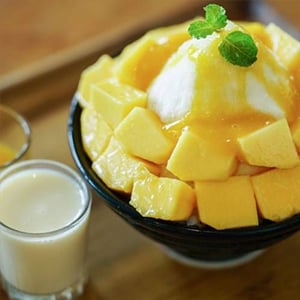 Mango bingsu