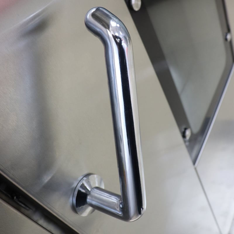 Oven door handle