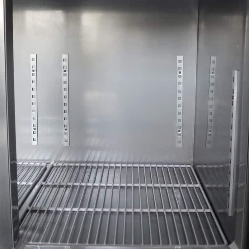 Stainless steel interior and shelves