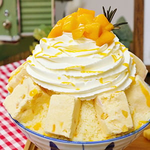 The much-loved mango bingsu