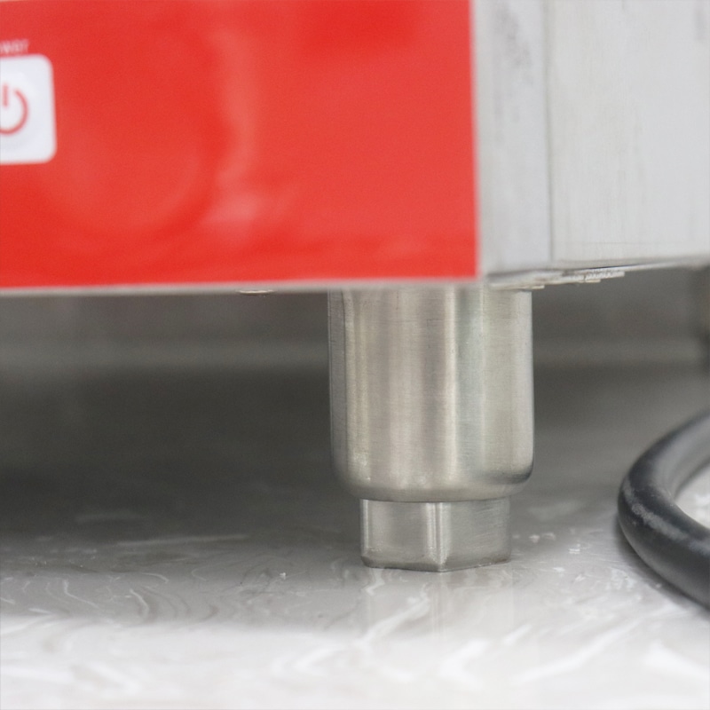 four à convection à vapeur commercial pieds sus