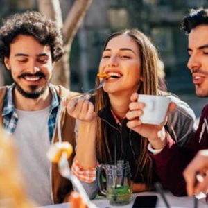 Erhöhen Sie die positive Interaktion mit der Community Erhöhen Sie die positive Interaktion mit der Community