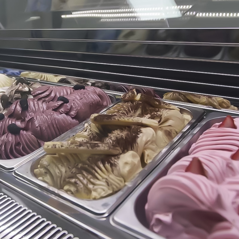 ice cream display cabinet